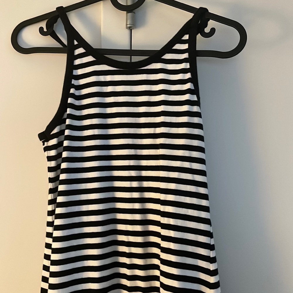 Old Navy XS midi dress